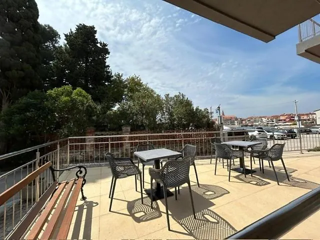 Ostello Hostelum Umago