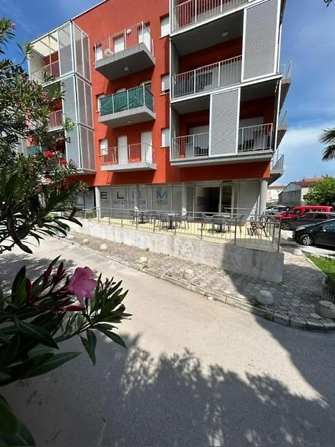Hostelum Umago Albergue